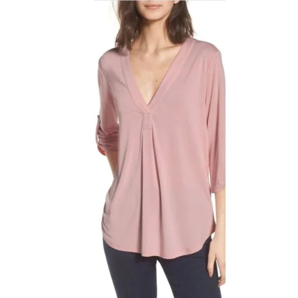 Lush 3/4 Roll Sleeve V-Neck Henley Tunic Style Mauve/Pink, Size Medium